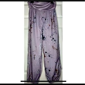 Large | Lavender Purple Splatter Silky Light Aladdin Harem Belly Dance Pants